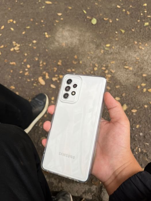 Продам а52 белый