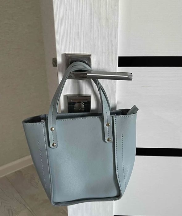 Сумки женские, кожаные