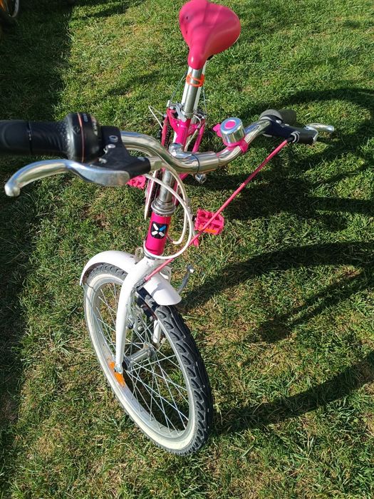 Vând bicicleta BTWIN 20"