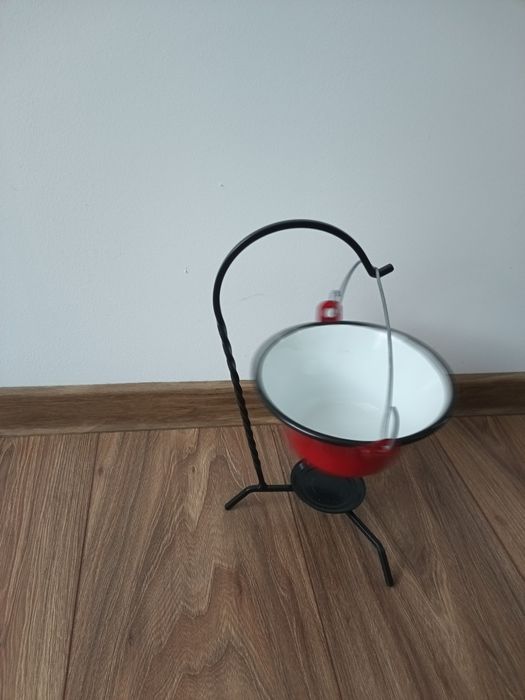 Ceaune de servire cu suport