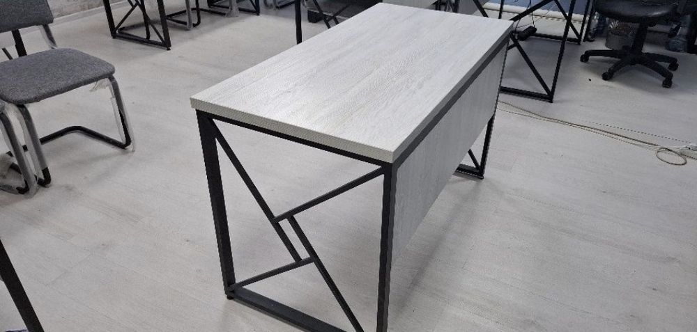 Loft stol va stul
