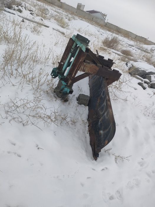 Отвал на МТЗ задний