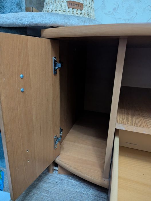 Тумба под телевизор