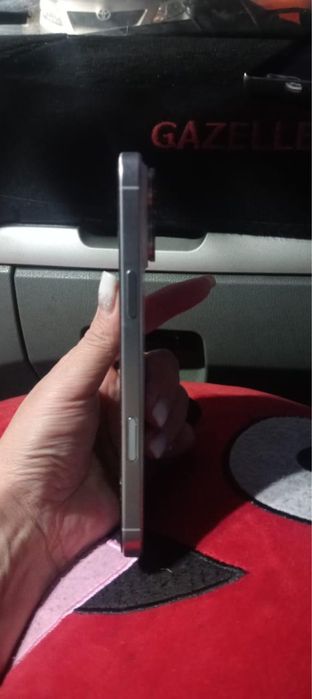 продается iphone 16 pro max 256 ГБ