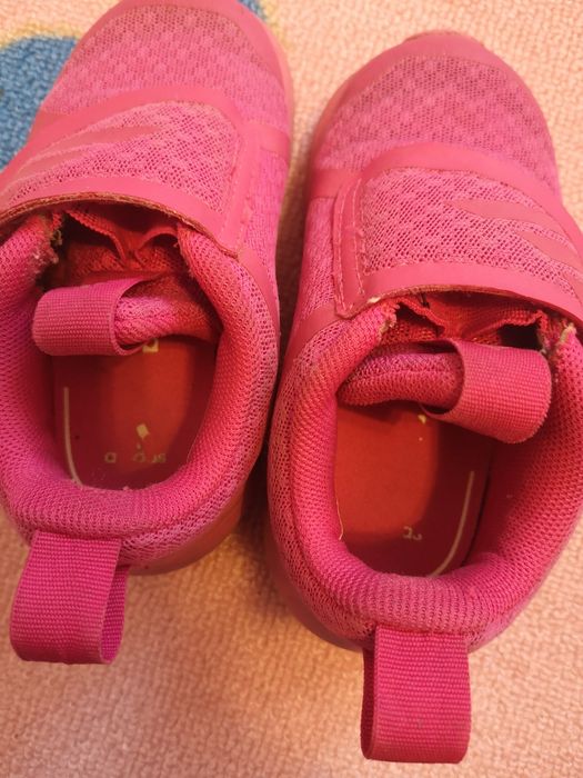 Adidas маратонки