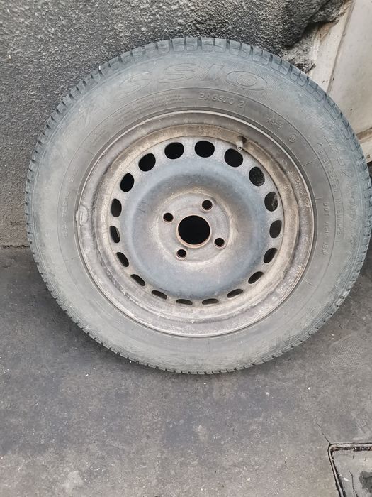 Anvelope vară Debica 175/70 R14 84T cu jante tablă