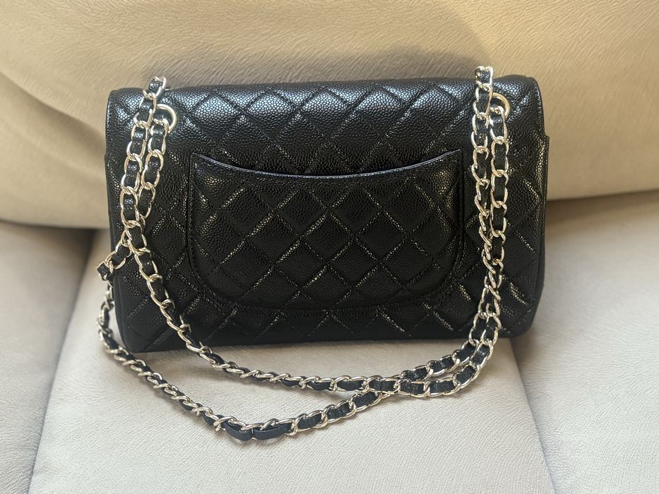 Chanel Black Lambskin Quilted Classic Flap