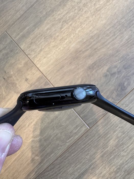 Apple Watch 10 46 mm cu garantie