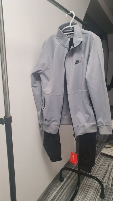 Trenic de bărbați calitate foarte buna Nike