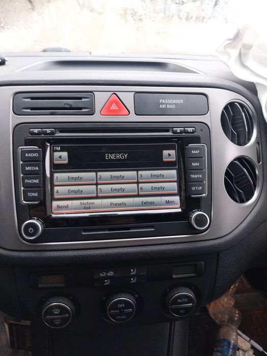 Продавам Фолксваген Тигуан на части