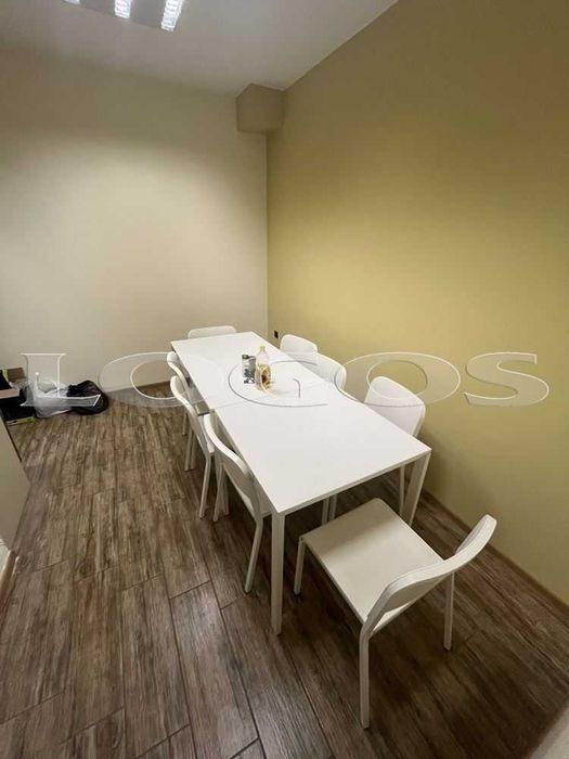 Дава се под наем Офис в Варна, Бриз - 222 кв.м за 2213.91 € - Снимка #8
