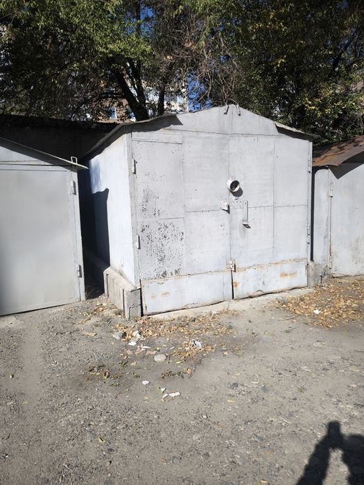 Продам гараж (большой)