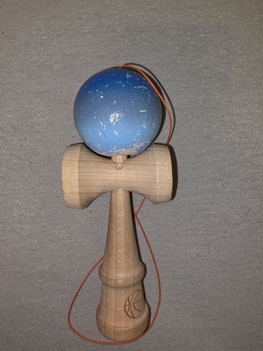 Kendama de vânzare