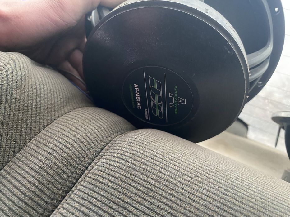 Продам динамики 20 размер