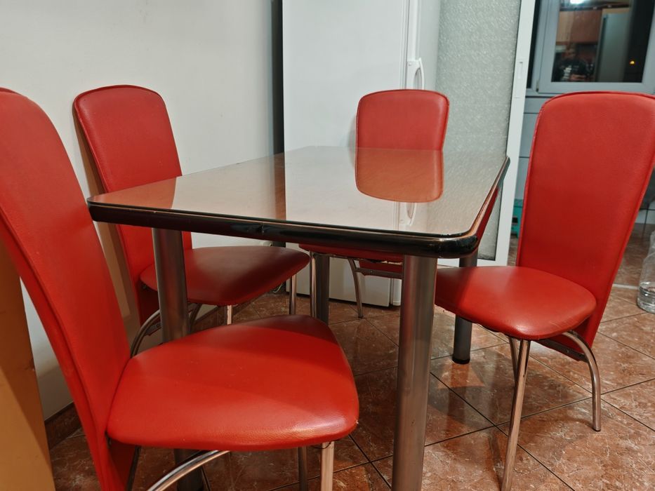 Masa 120x74cm + 4 scaune