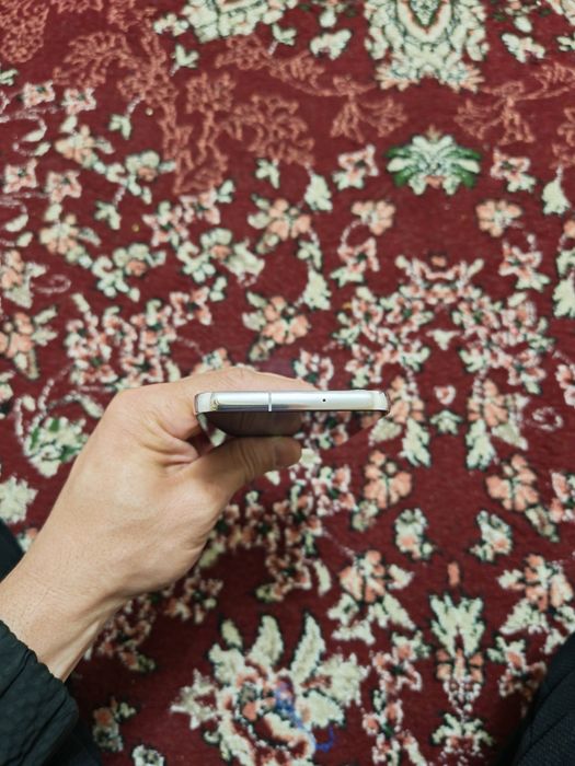 Samsung galaxy s23+ 256 gb