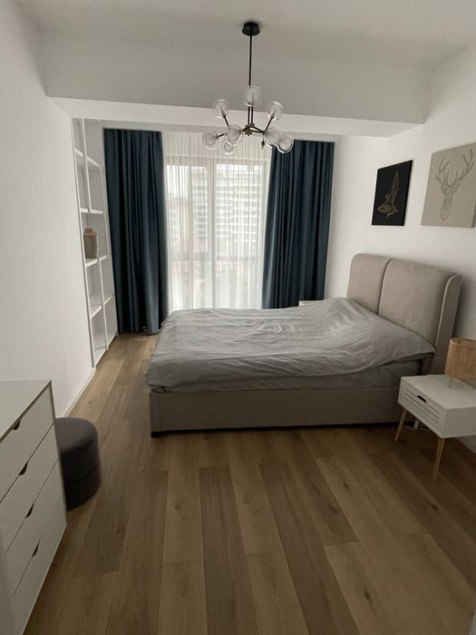 Proprietar închiriez apartament 2 camere Tepeş Vodǎ Residence