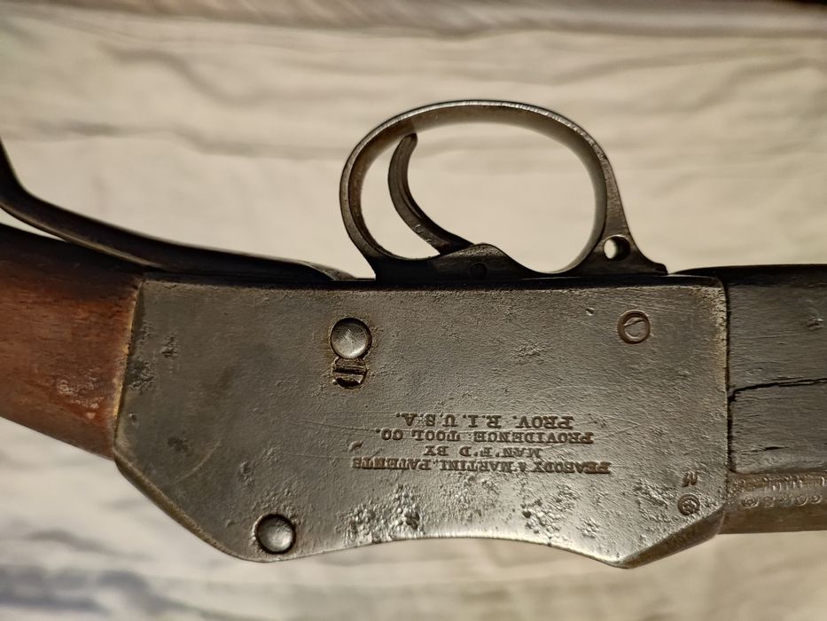 Карабина Мартинка, пушка Пибоди Мартина, Хенри, Револвер