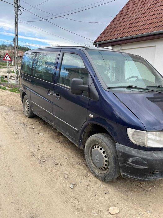 Vând mercedes vito W638, 7+1 locuri, motor 2.2