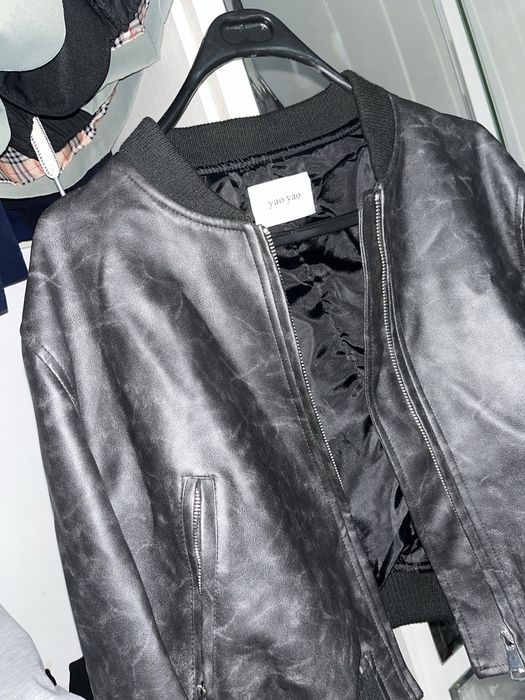 кожаный бомбер,кожанка