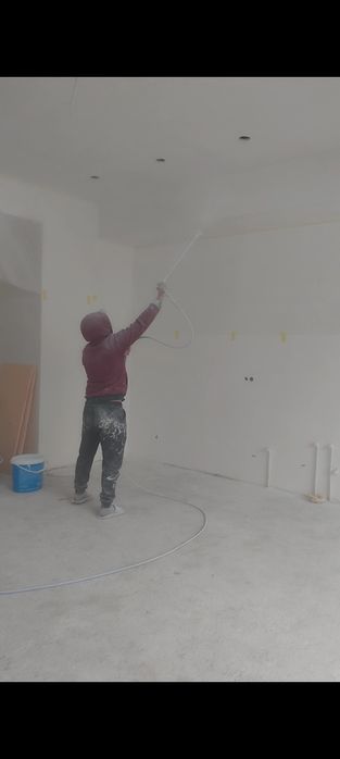 Малярлик ишлари буйича мутахасис Фарид тогооо