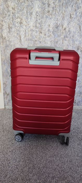 Продается Чемодан