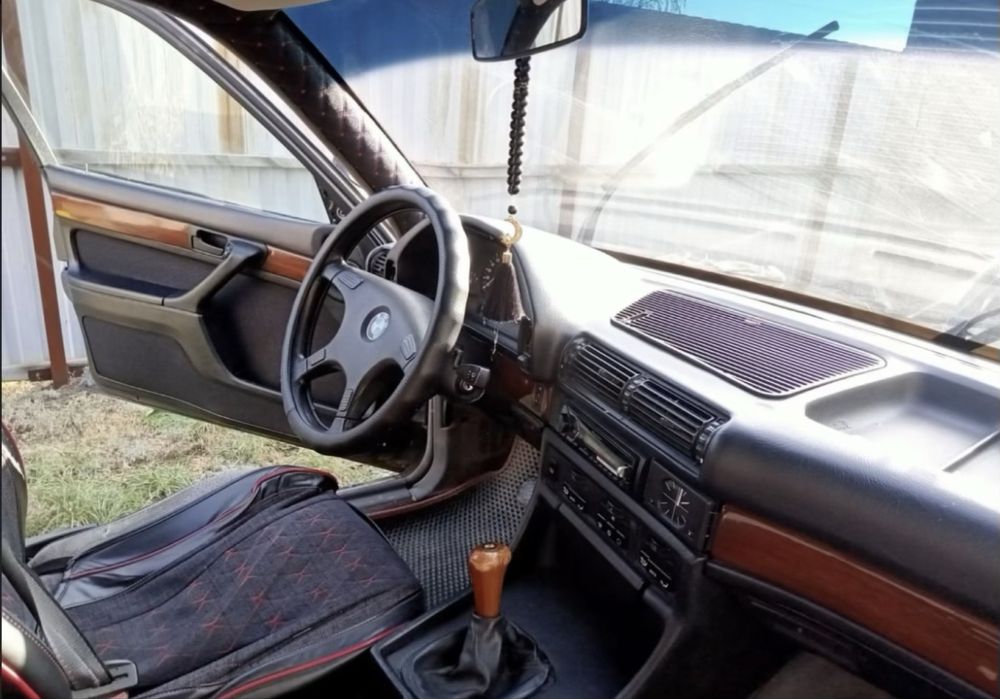 BMW 730