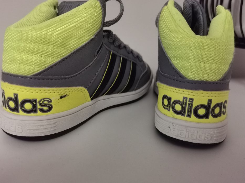 Маратонки Adidas