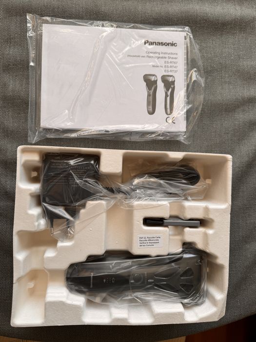 Електрическа самобрасначка Panasonic ES-RT37