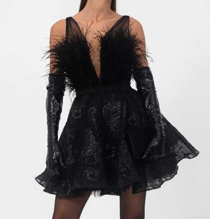 Стилна Рокля "Addict" и ефектна рокля "Junona"