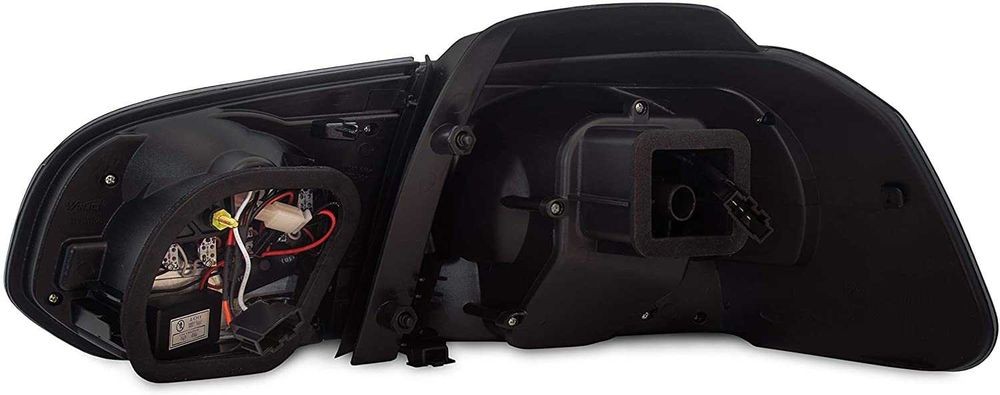Stopuri LED-uri cu semnalizari dinamice - VW Golf 6 - Negru
