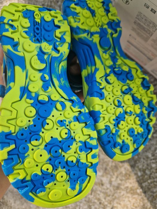 Детски сандаку geox 27 номер