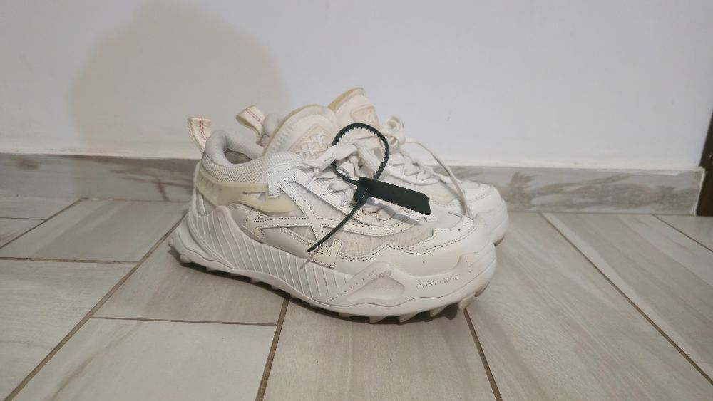Adidasi Off White Odsy 100% originali, dovada autenticitate