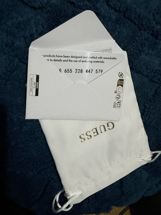 Обеци Guess златисти