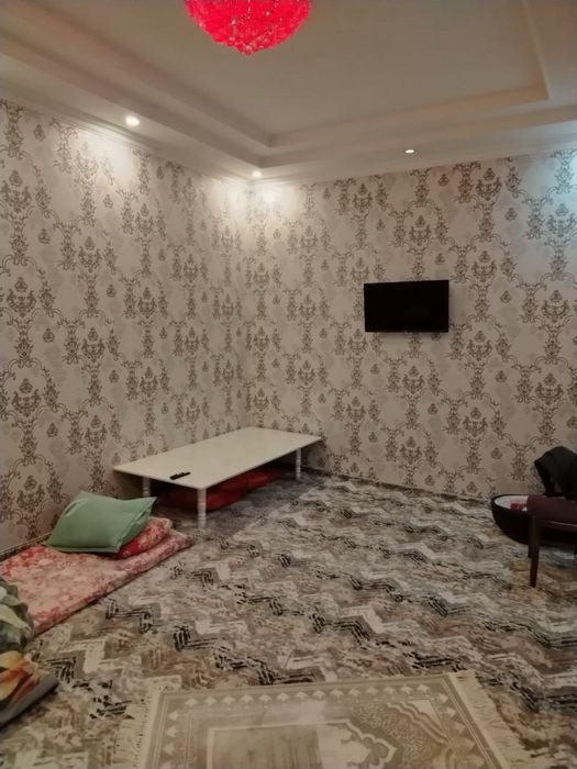 Srochna 4 xonaliy uchastka