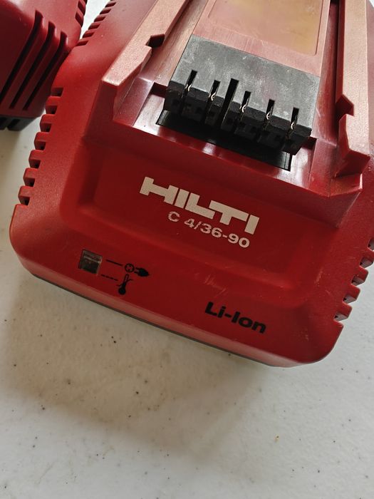 Încărcător hilti C4 36 350