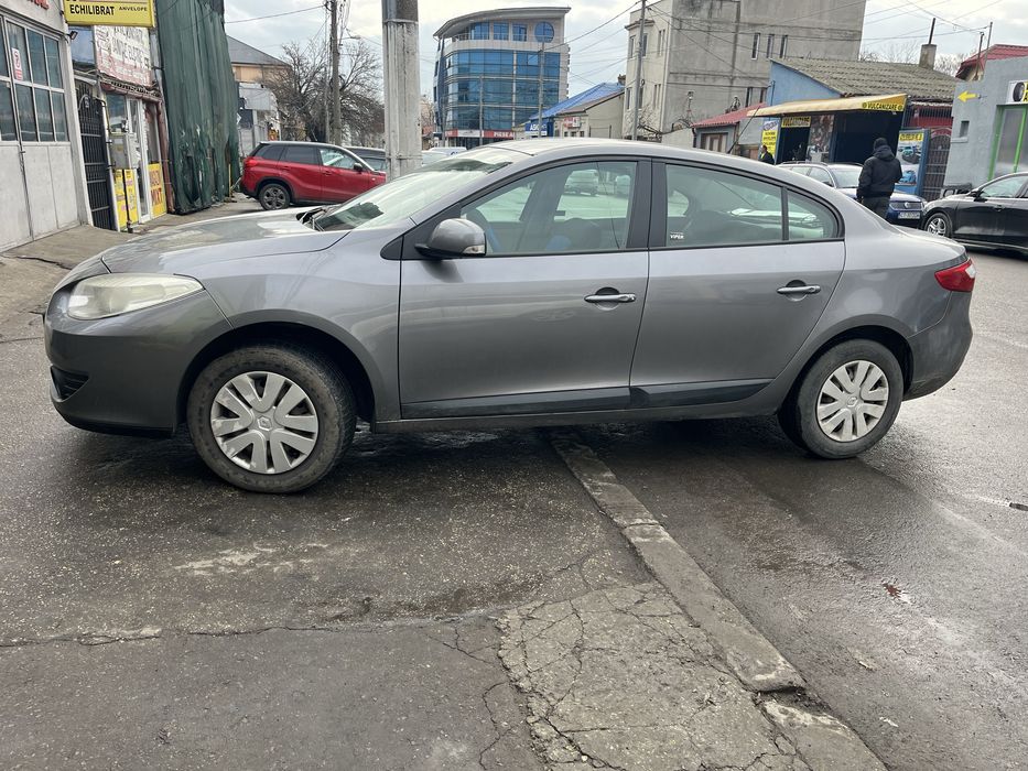 Renault fluence 2012