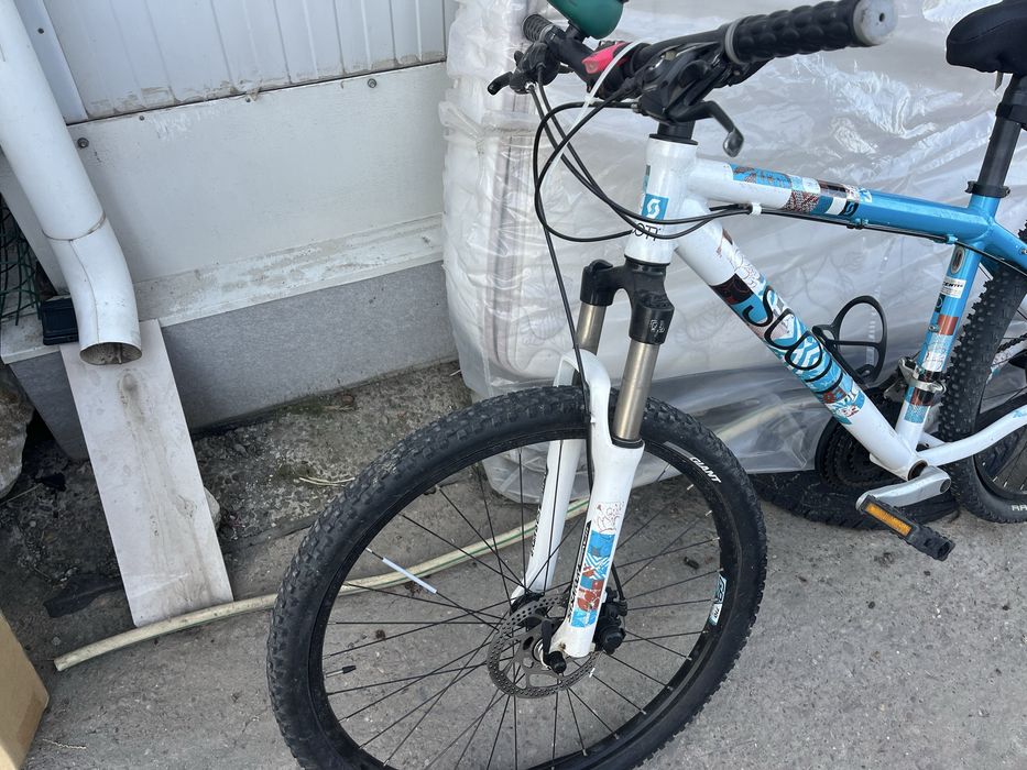 Vand Bicicleta MTB SCOTT , stare  f buna  functional si estetic