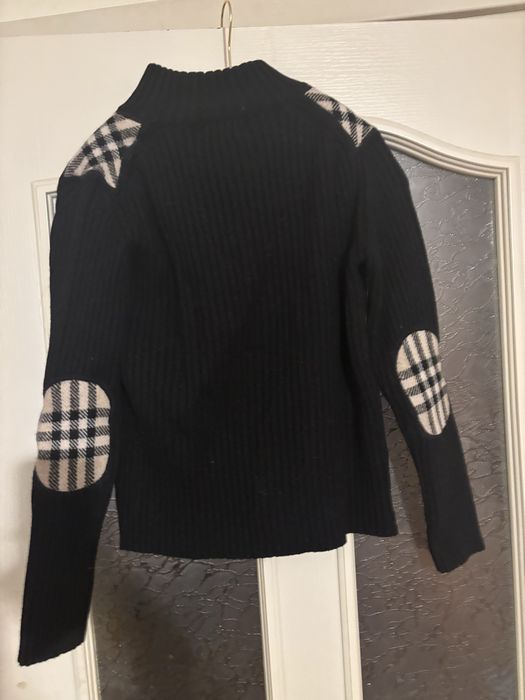 Burberry жилетка вълна