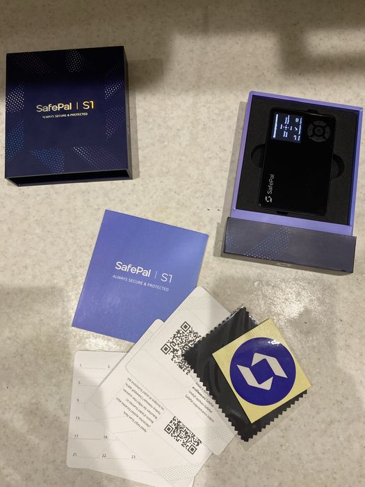 Крипто кошелек SafePal | S1