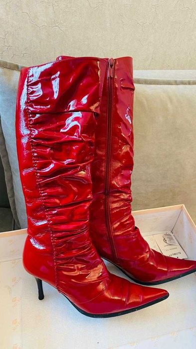 Красные лаковые Эффектные стильные, сапоги на каблуке,  размер 37–38