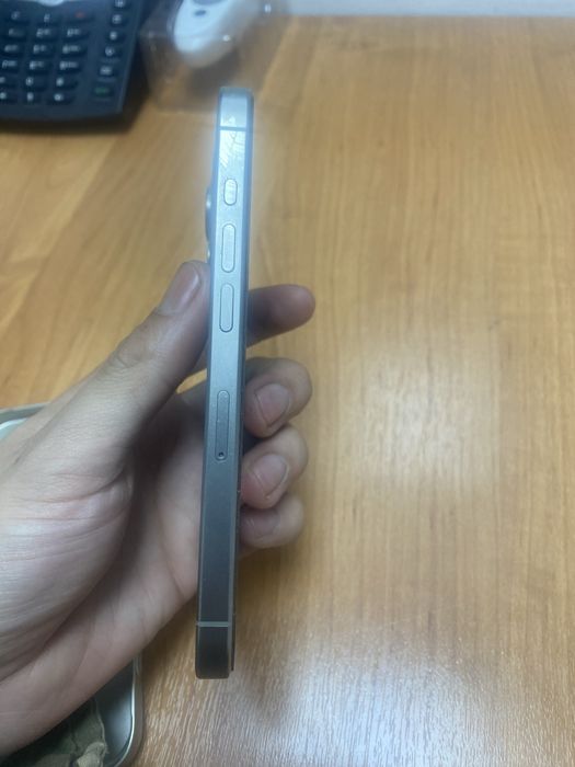 Айфон 15 про емкость 85 без ремонта