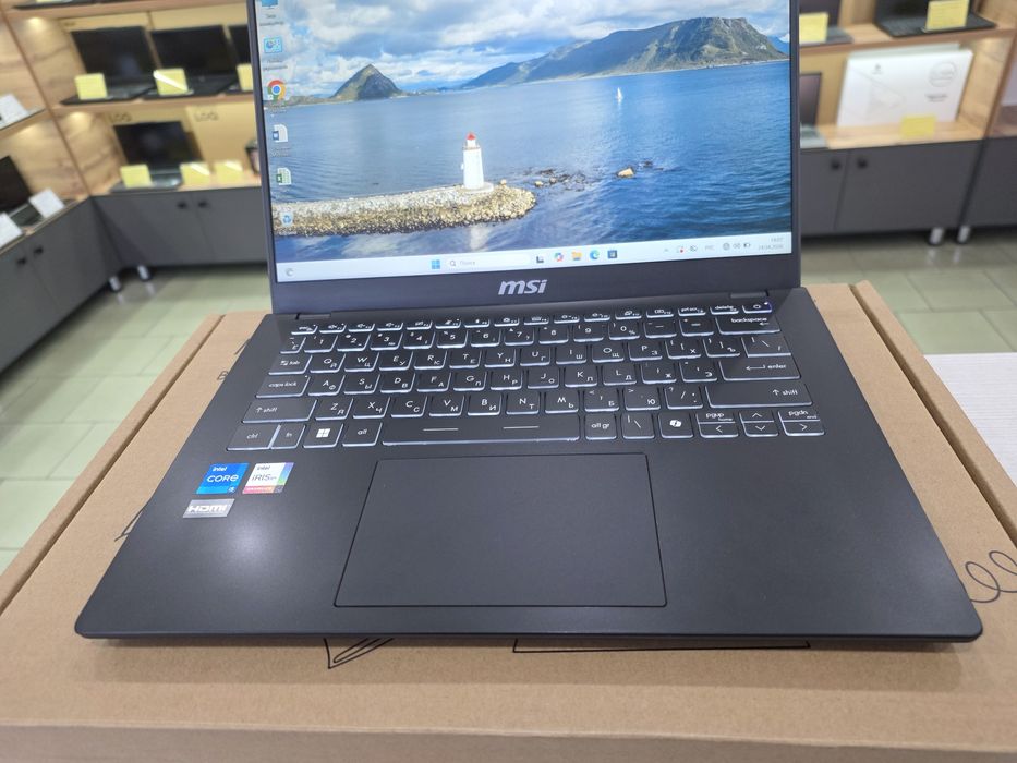 Новый Msi (Core i5-12 Gen, 512 Gb SSD)