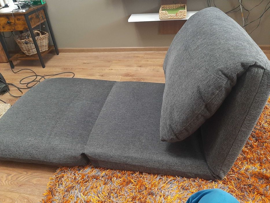 Разтегателен диван