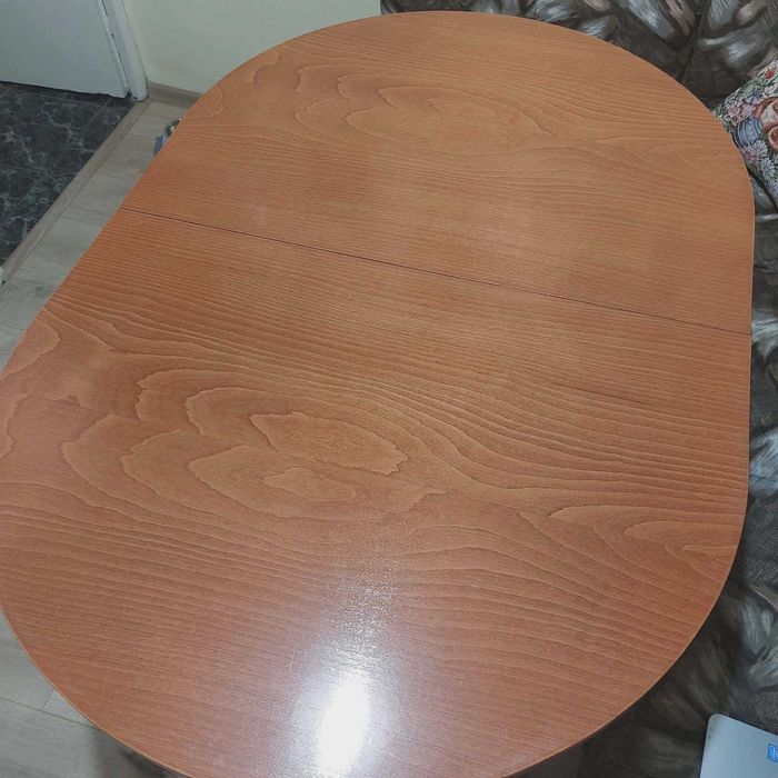 Стилна трапезна маса, елипса+стъкло, готова за дома!