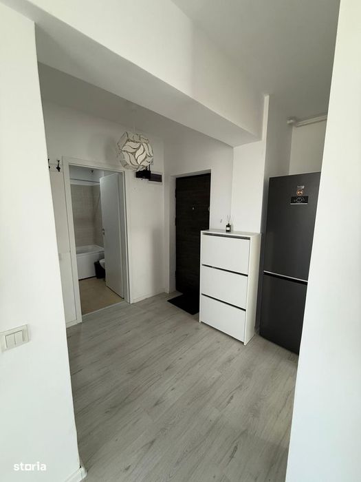 Apartament - Decomandat - Centrala - Mutare Imediata.