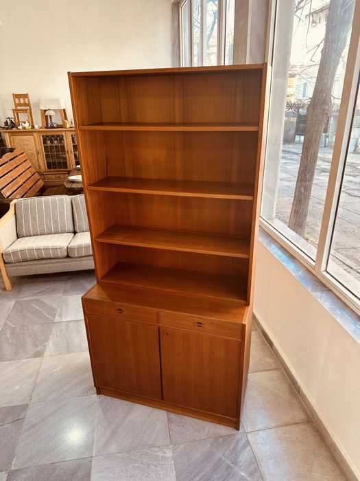 Датски винтидж шкаф / етажерка – Mid-Century Modern (1960–70 г.)