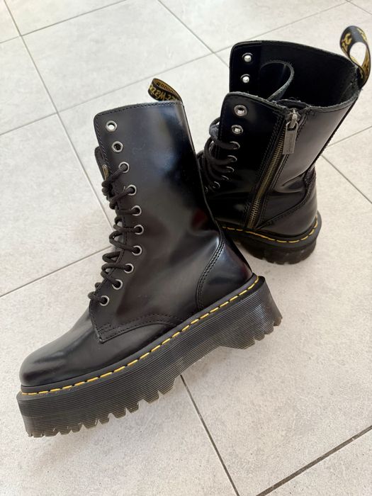 Ботуши Dr. Martens