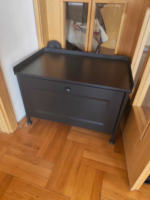 Мебел от Икеа в много добро състояние