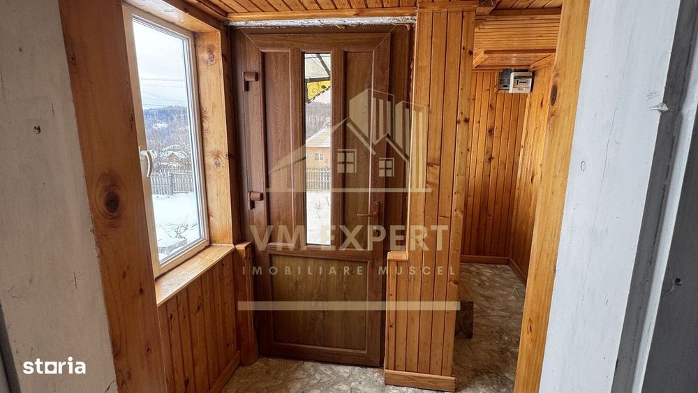 Casă 4 Camere Teren 3038 Mp Albeștii  De Muscel